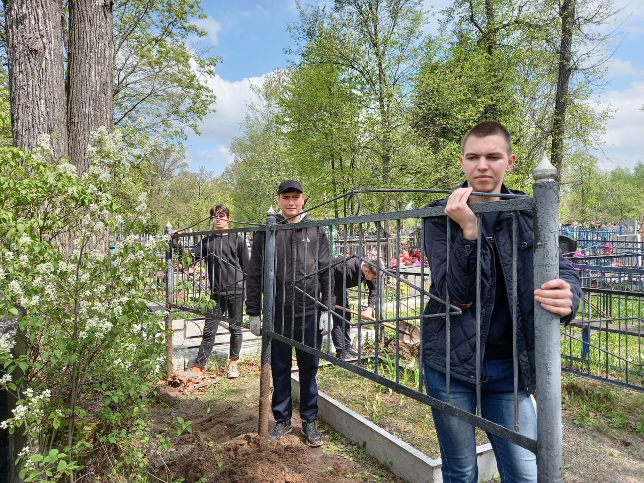 работа по памятнику