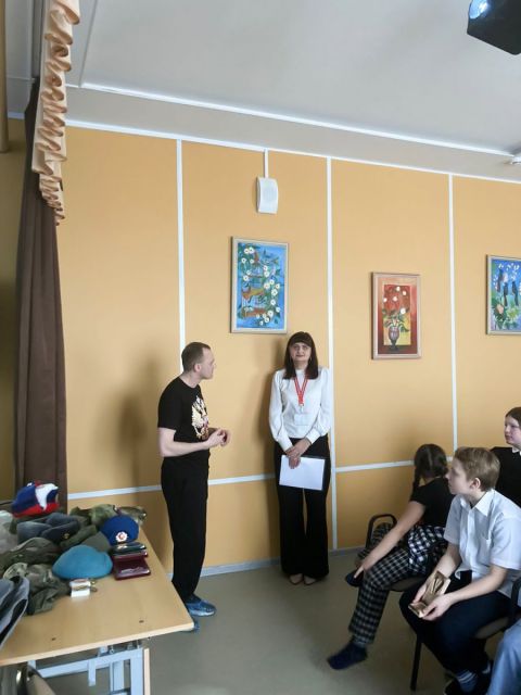 1738928915072 волков
